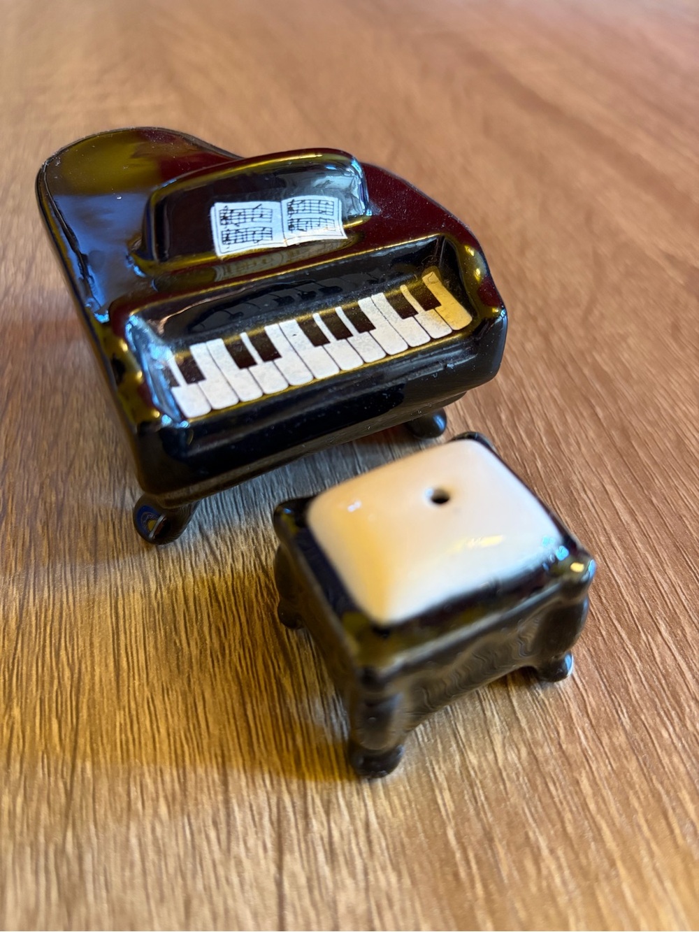 Vintage Black Ceramic Grand Piano Salt and Pepper Shaker with Bench